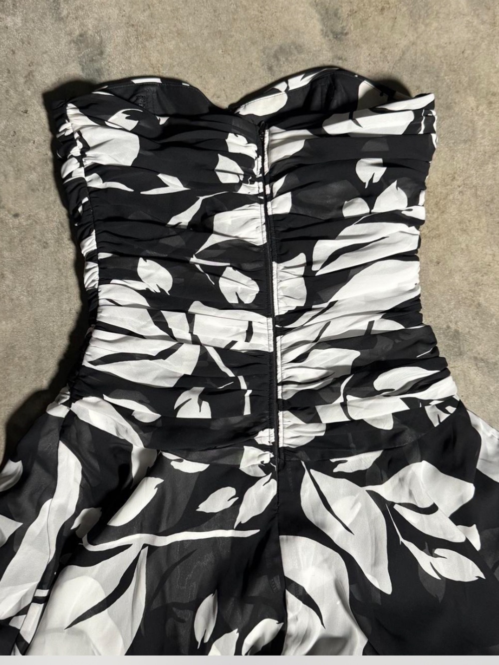 White House Black Market Black and White Floral Strapless Sundress - Picture 6 of 6